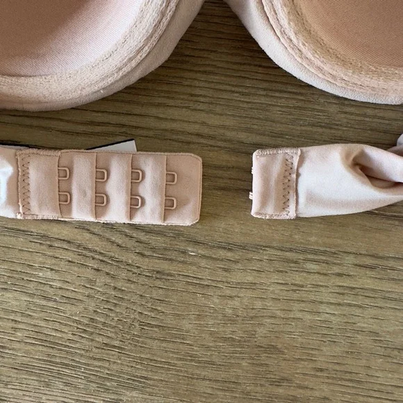 Victoria Secret Lightly Lined Smooth Demi Bra-Size 34C-Biege Convertible T-shirt - Picture 13 of 13